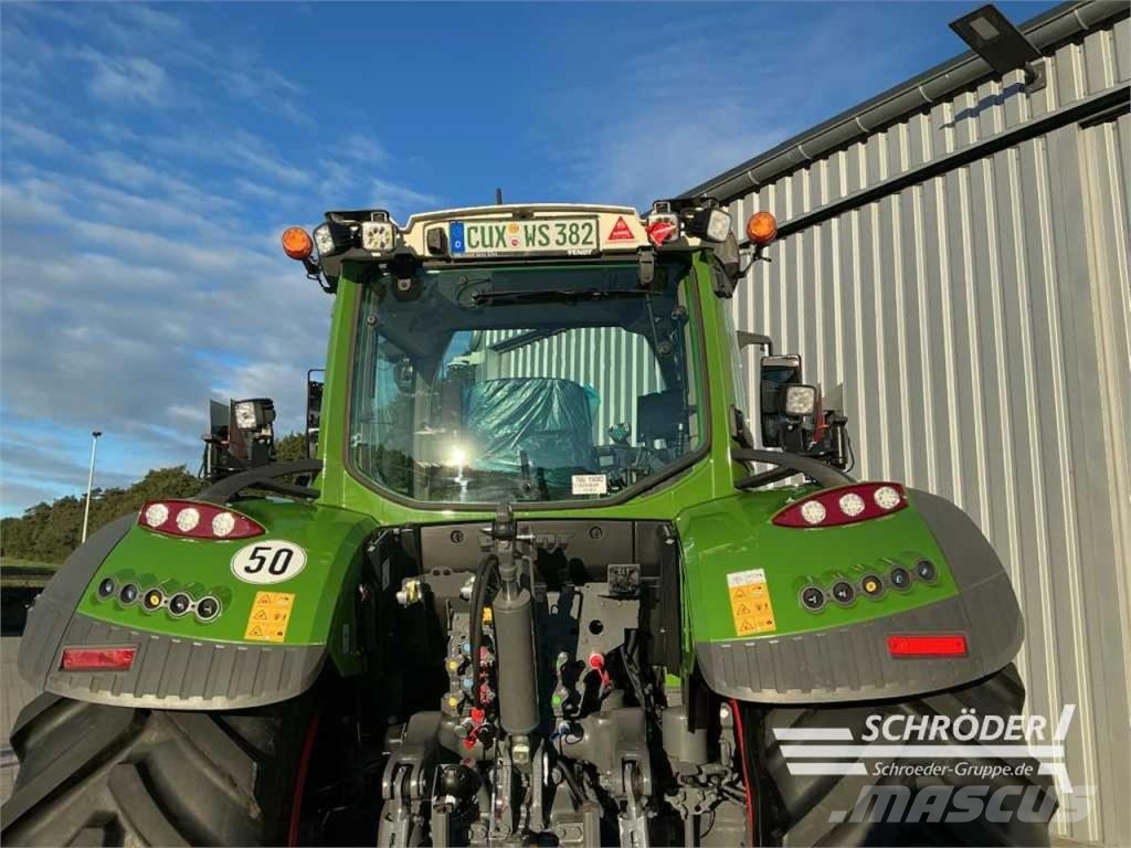 Fendt 724 GEN6 PROFI PLUS Tractoren