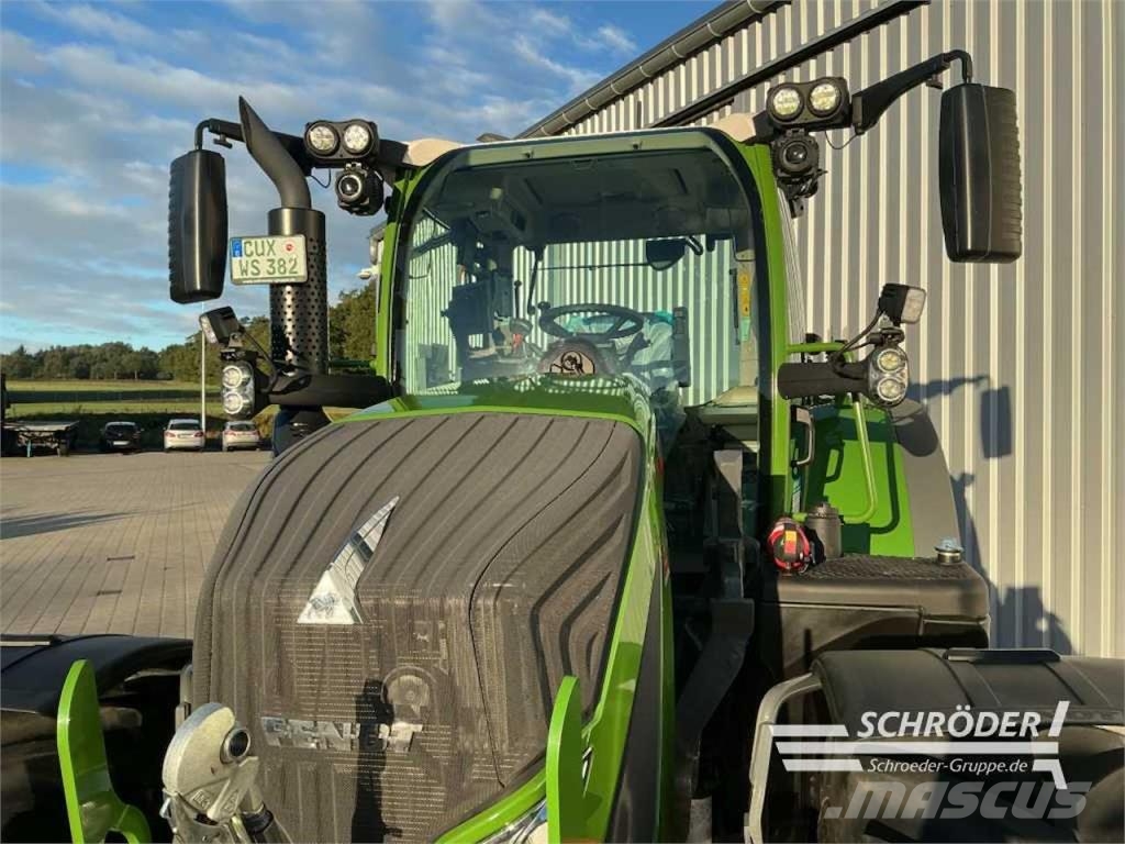 Fendt 724 GEN6 PROFI PLUS Tractoren