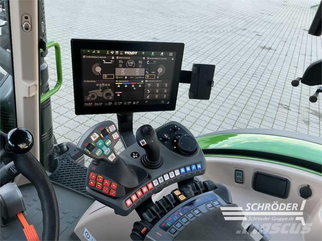 Fendt 724 GEN6 PROFI PLUS Tractoren
