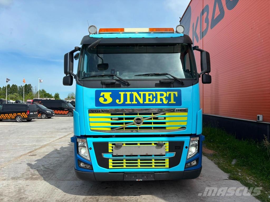 Volvo FH 16 540 8x4*4 HIAB 322E-6 + JIB / BOX L=5448 mm Автокранове