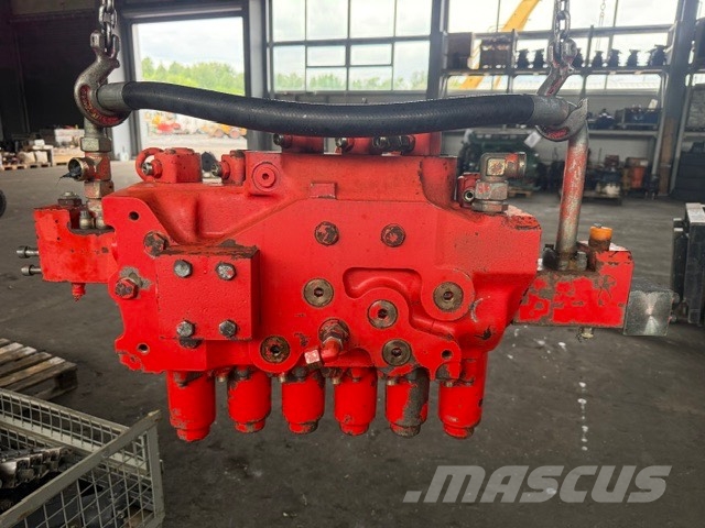 O&K RH 12 USED HYDRAULIC VALVE BLOCK 2246800 هيدروليات