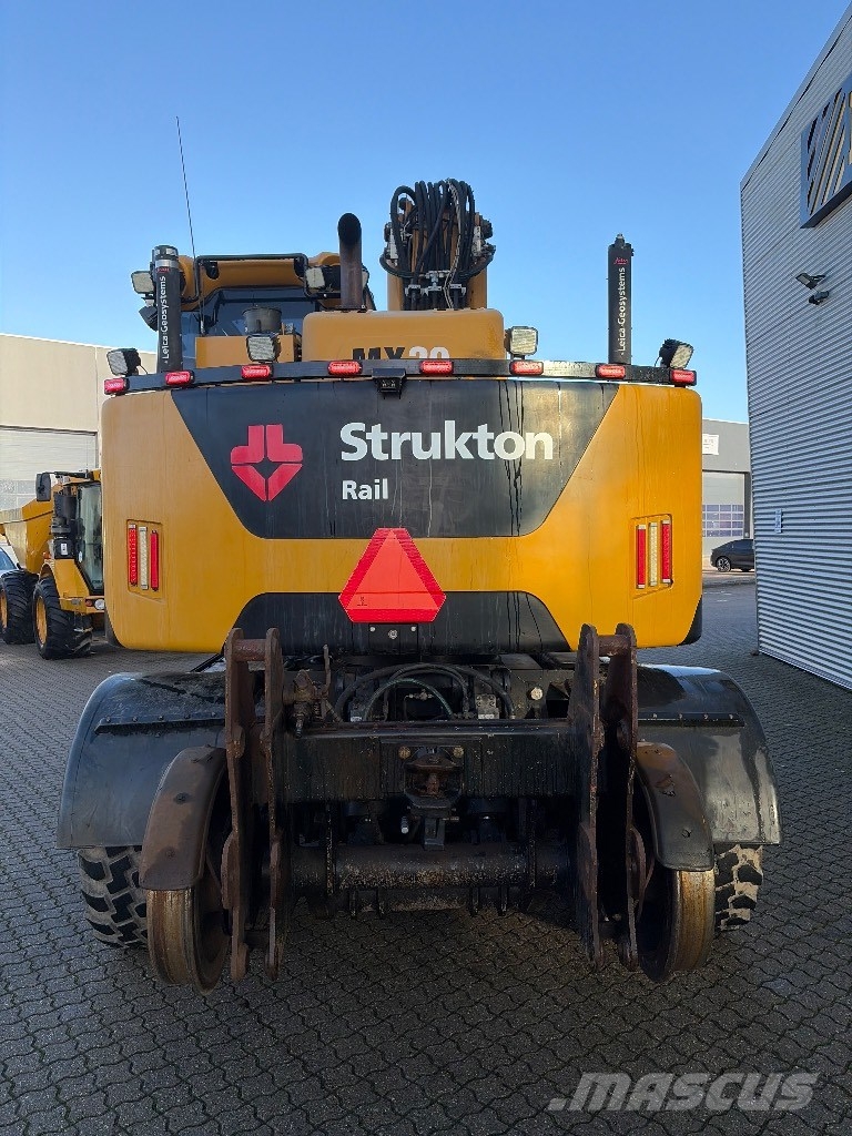 Hydrema MX 20 Rail Gumikerekes kotrók