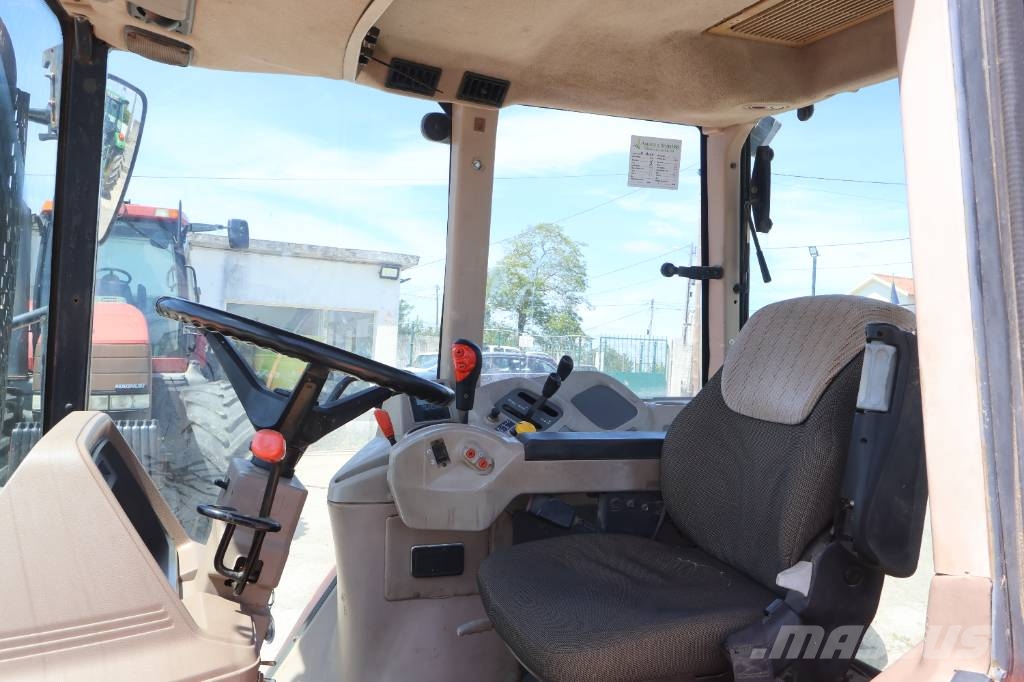 Kubota M128X Traktori
