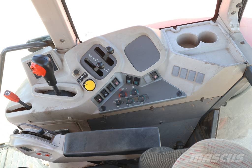 Kubota M128X Traktori