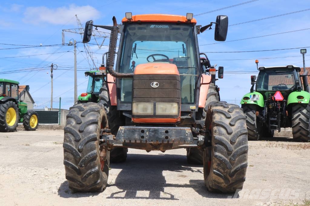 Kubota M128X Traktori