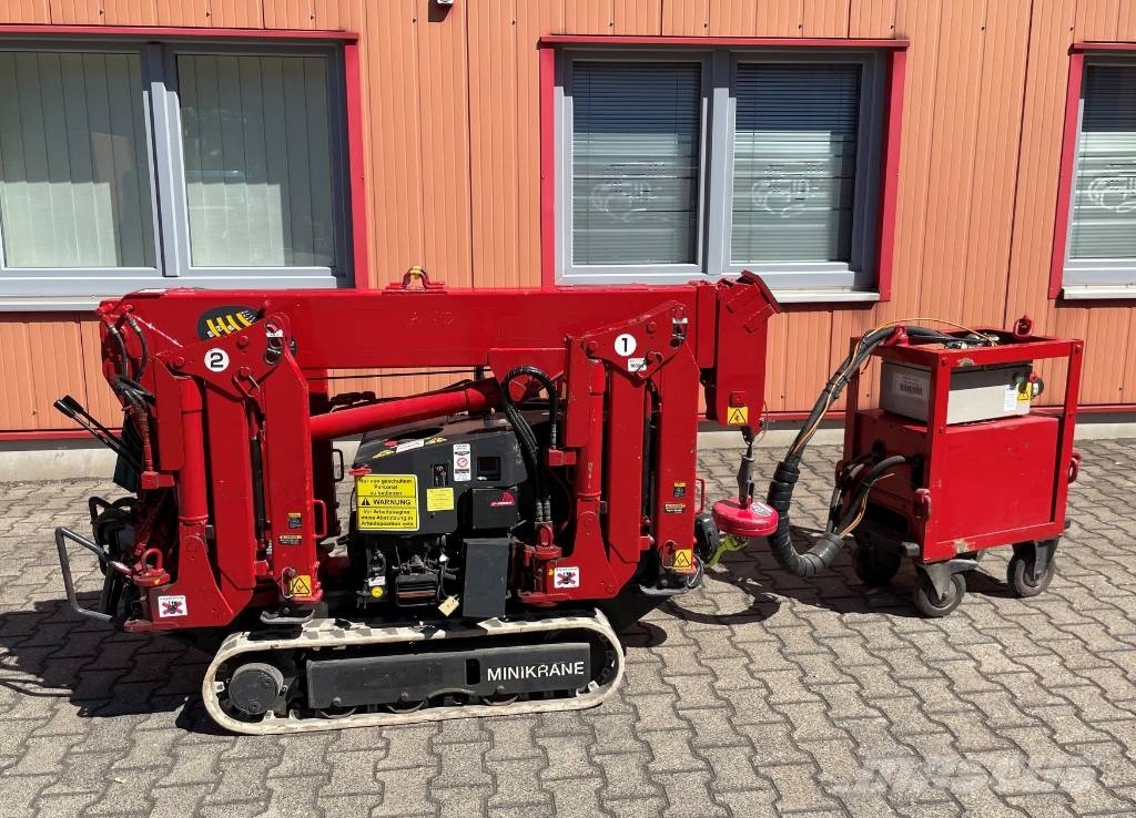 Unic URW-094, Gebrauchtgerät Minikranen