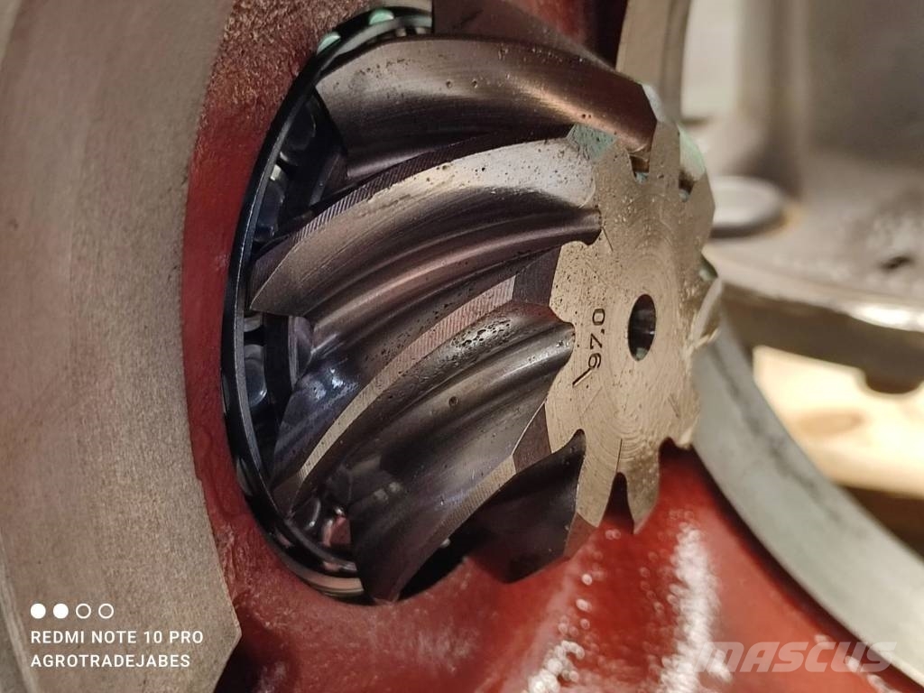 Volvo Drive axle AP-R715/P4 776093 Volvo L 25 Asis