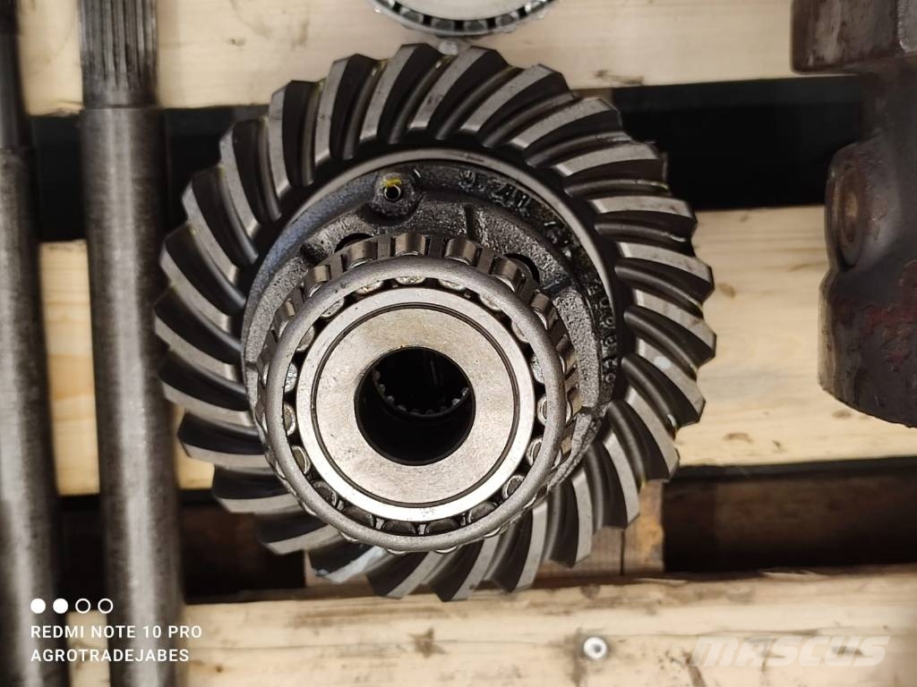 Volvo Drive axle AP-R715/P4 776093 Volvo L 25 Asis