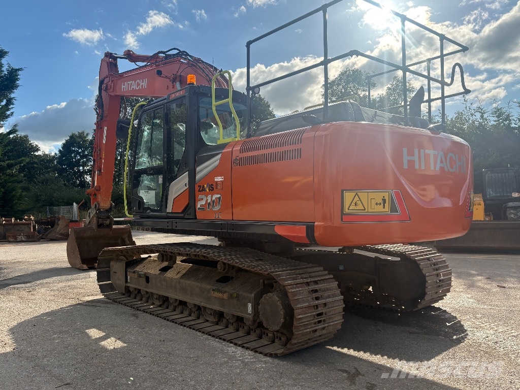 hs Hitachi ZX 210 LC-7, 2023, Denbigh, Clwyd, United Kingdom - Used