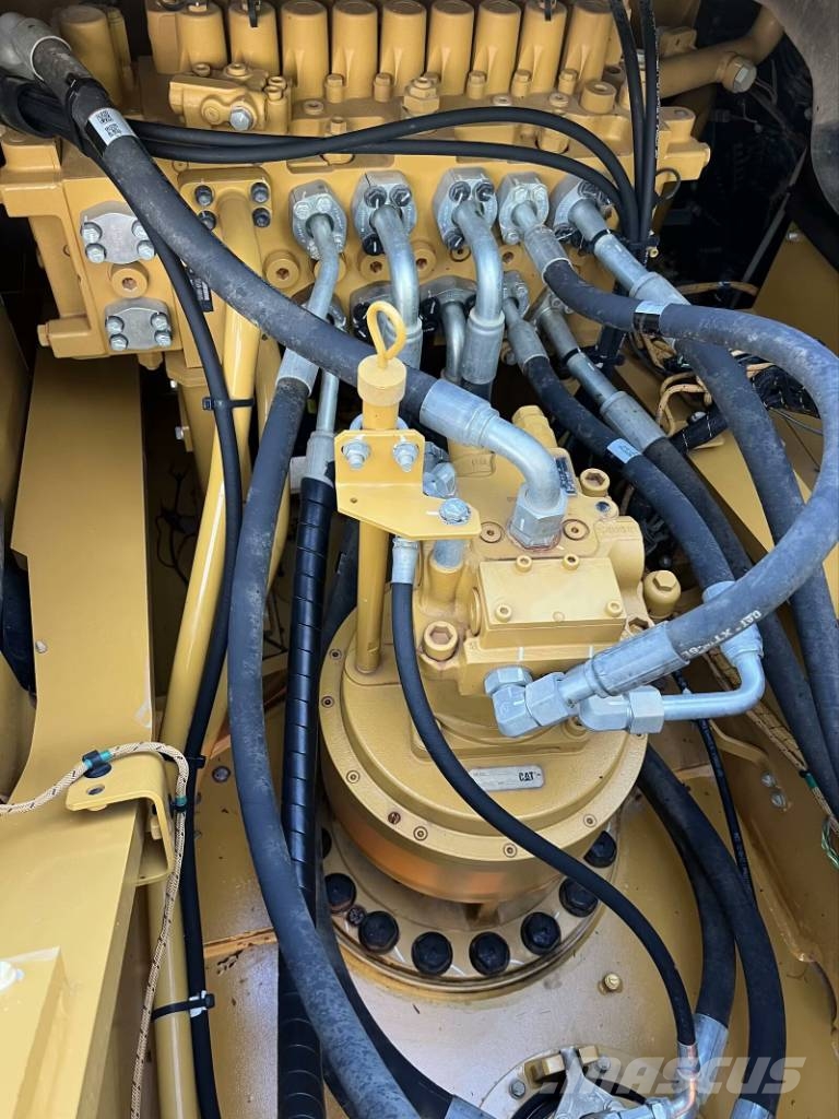 CAT 330GC   3000 units excavators in stock Vikšriniai ekskavatoriai
