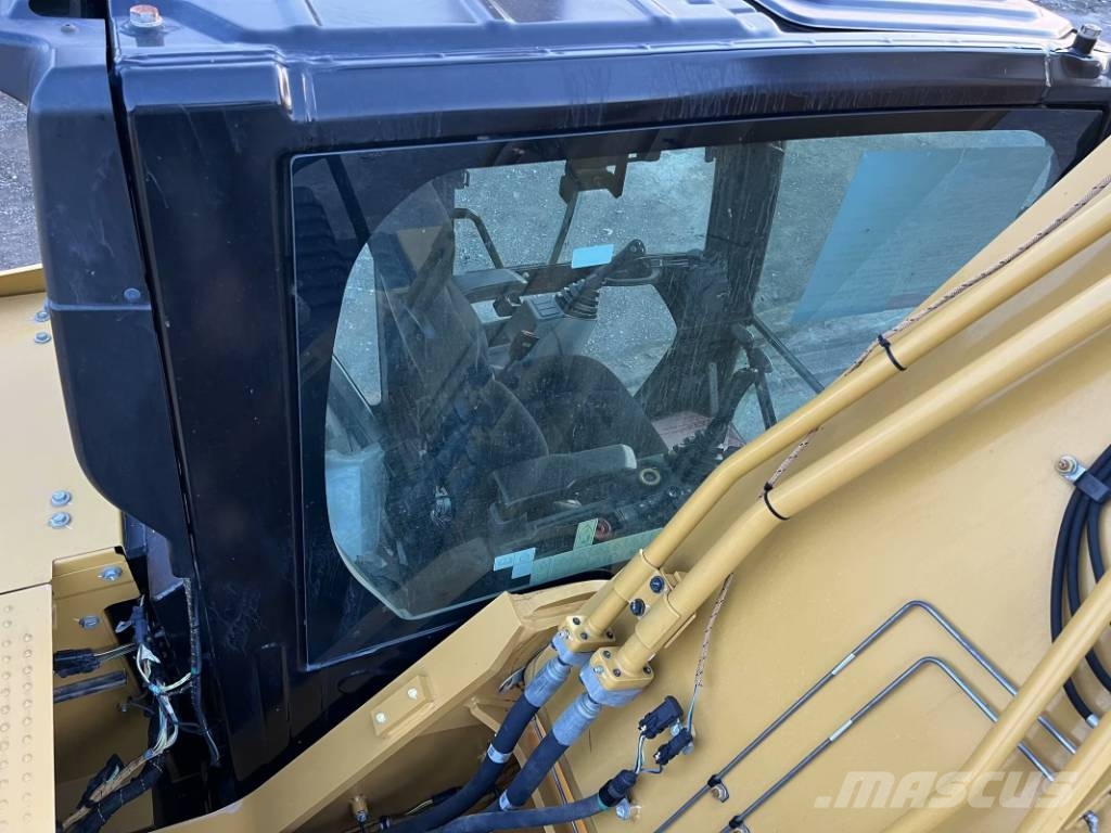 CAT 330GC   3000 units excavators in stock Vikšriniai ekskavatoriai