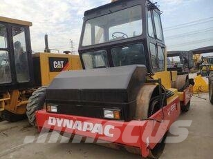 Dynapac CC 421 Porinių būgnų volai