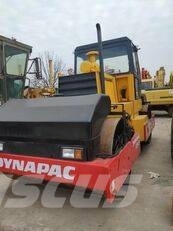 Dynapac CC 421 Porinių būgnų volai