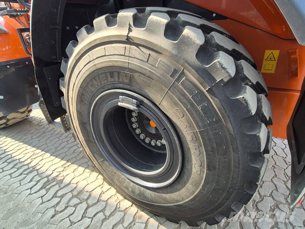 Hitachi ZW 220-7 Wheel loaders