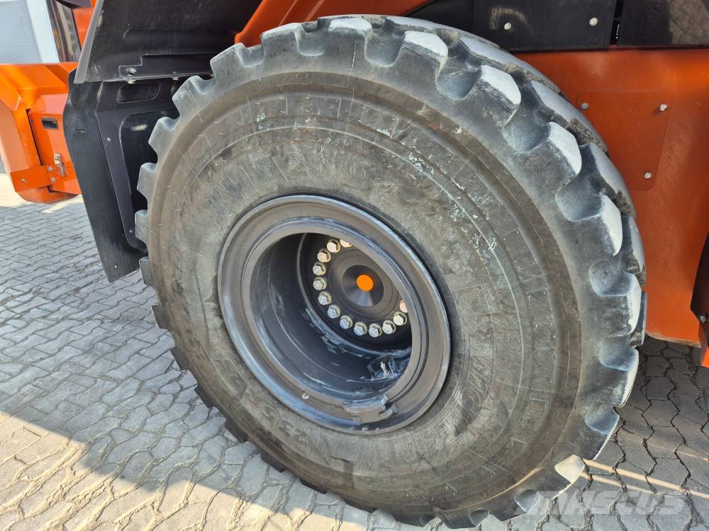 Hitachi ZW 220-7 Wheel loaders