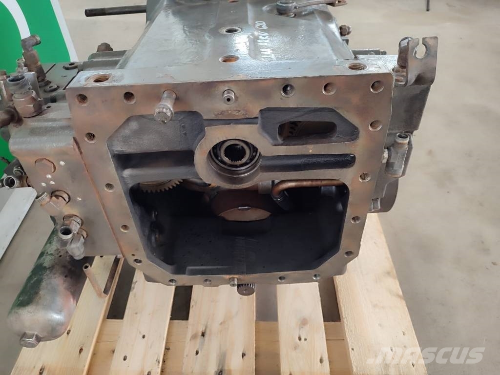 CLAAS Rear differential 851B9 CLAAS ARION 620 Mjenjač