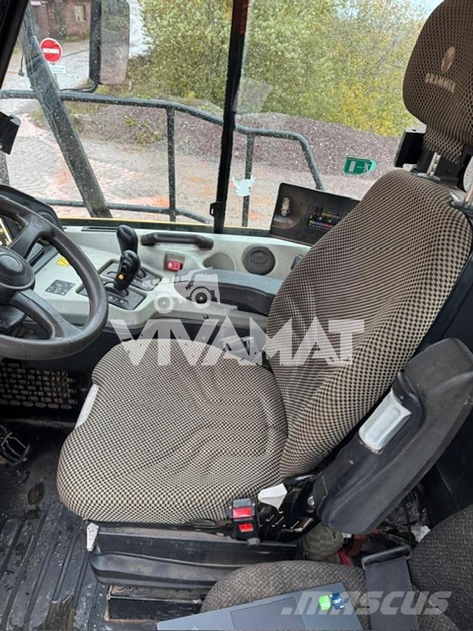 CAT 745 C Karjeriniai savivarčiai
