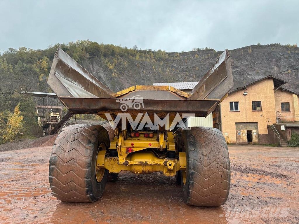 CAT 745 C Karjeriniai savivarčiai