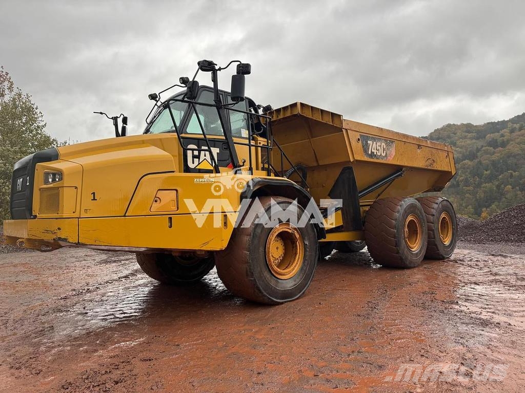 CAT 745 C Karjeriniai savivarčiai