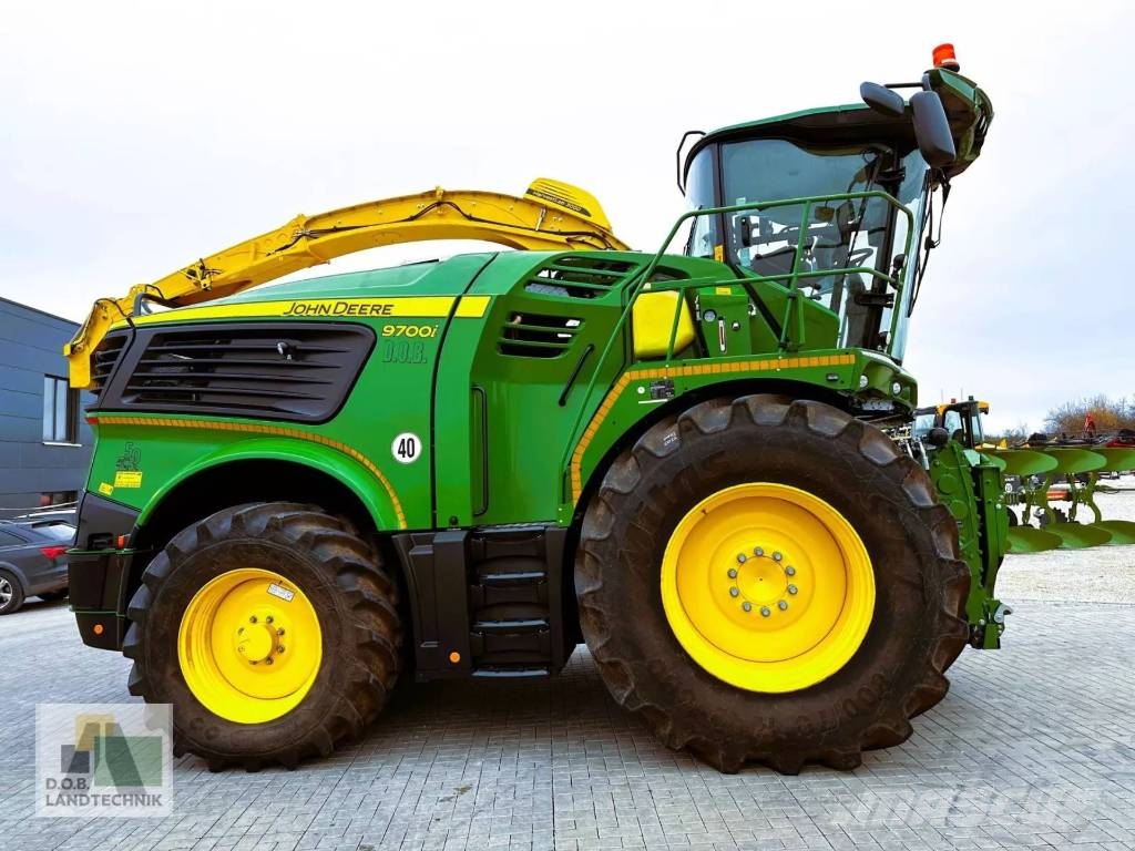 John Deere 9700i ProDrive 40 km/h Falciatrinciatrici