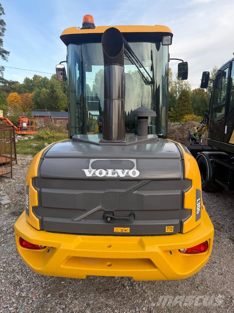 Volvo L30G 3171 timmar med Planskopa Rataslaadurid