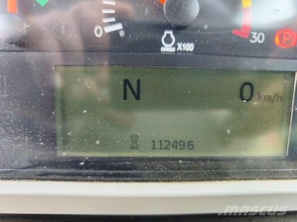 CAT 745 C Artikulētie pašizgāzēji