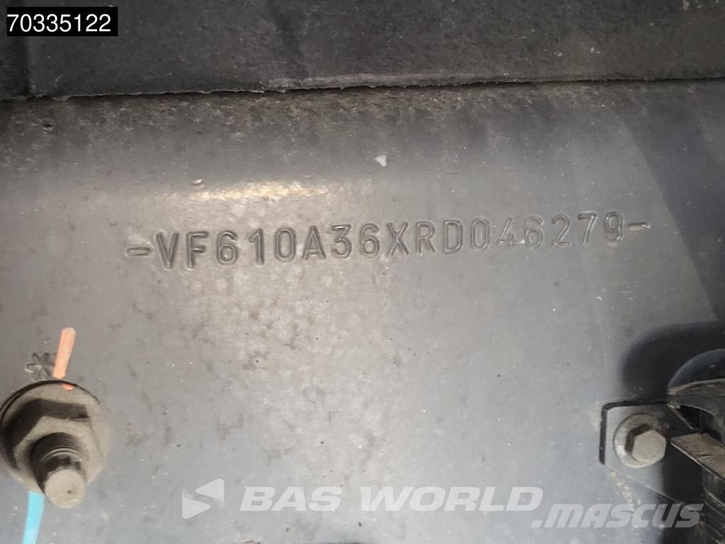 Renault T 480 4X2 HIGH 2xTanks Standklima ACC Sattelzugmaschinen