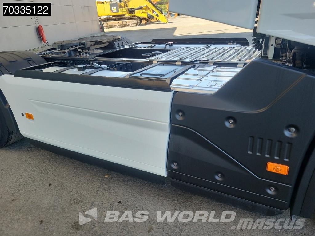 Renault T 480 4X2 HIGH 2xTanks Standklima ACC Sattelzugmaschinen