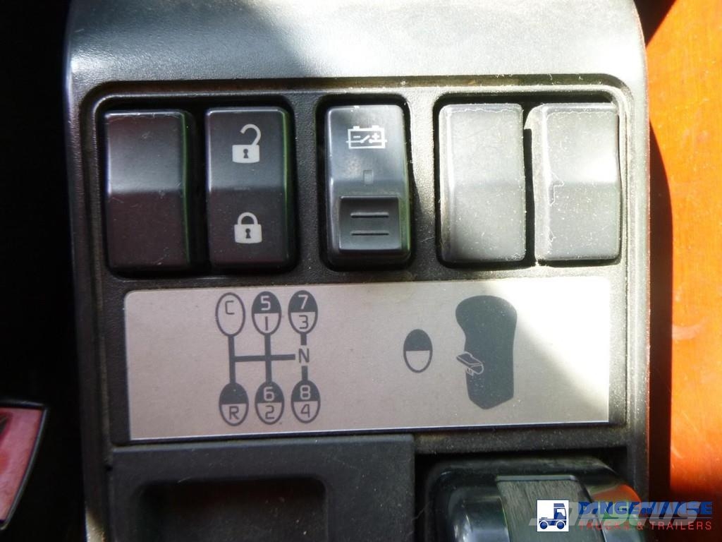 Renault Premium 280 dxi 4x2 fuel tank 13.6 m3 / 4 comp 탱커 트럭