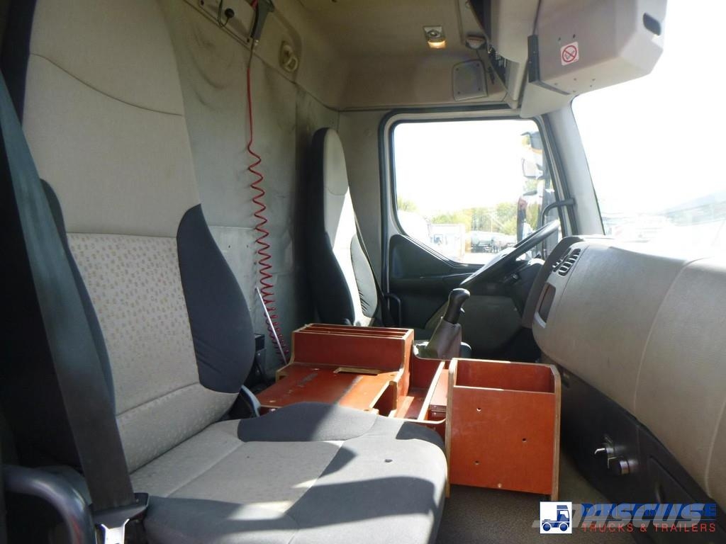 Renault Premium 280 dxi 4x2 fuel tank 13.6 m3 / 4 comp 탱커 트럭