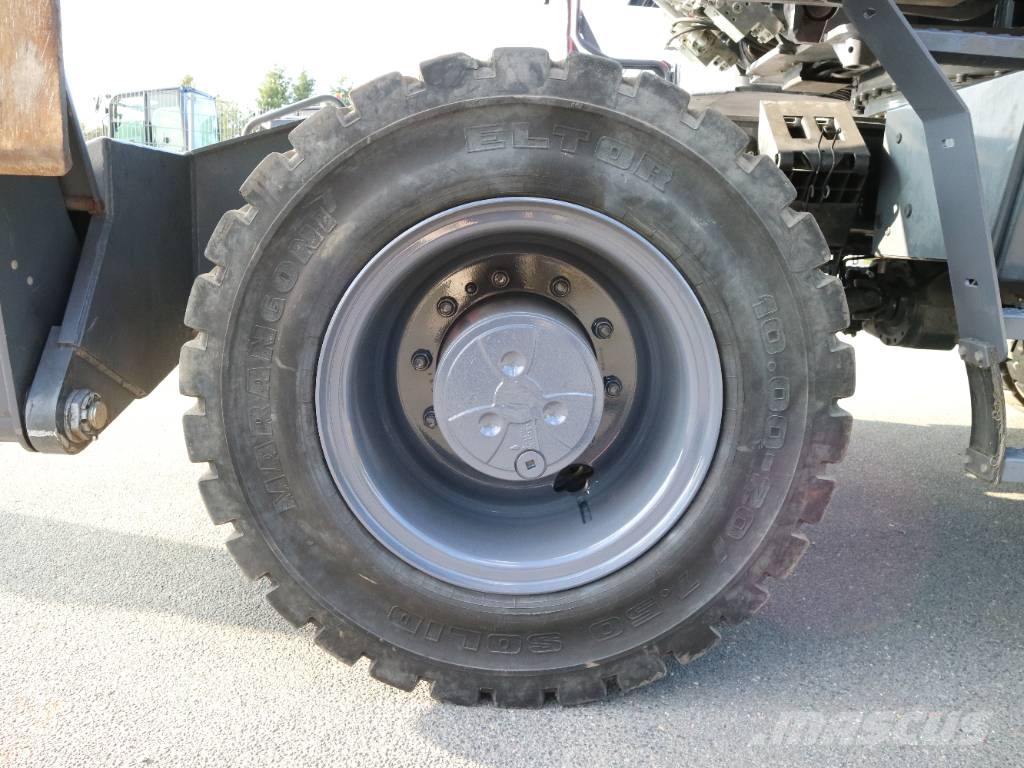Atlas 160 MH حفارات بعجل