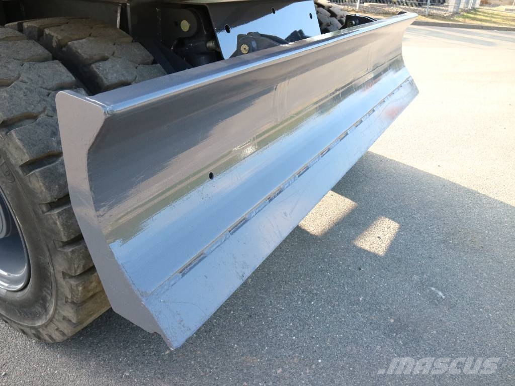 Atlas 160 MH حفارات بعجل