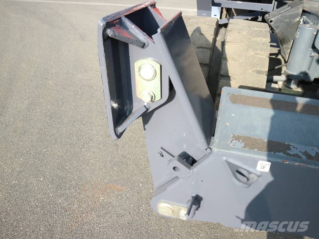 Atlas 160 MH حفارات بعجل