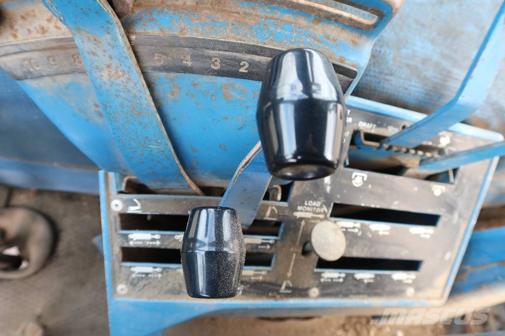 Ford 8210 Traktoren