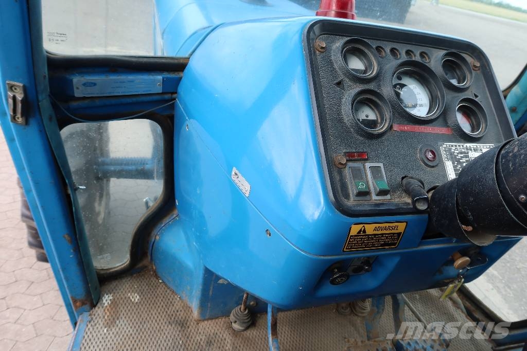 Ford 8210 Traktoren