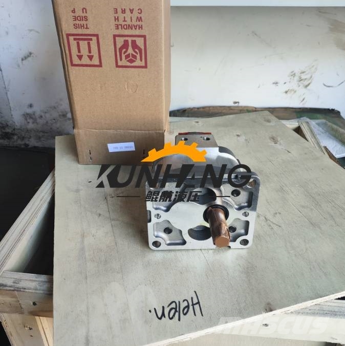 Komatsu HD465-7E0 HD465-7R HD605-7E0 Gear Pump 7052228310 Hidráulicos