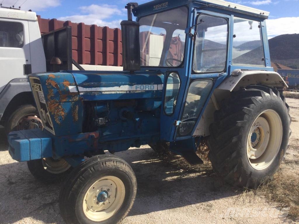 Ford 83 Ford الجرارات