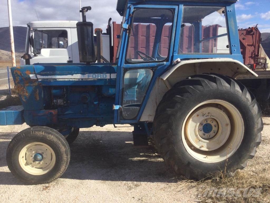 Ford 83 Ford الجرارات