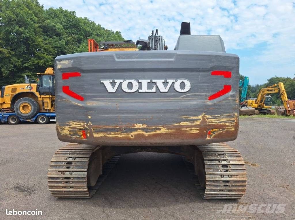 Volvo EC 220 E Pásové rýpadlá