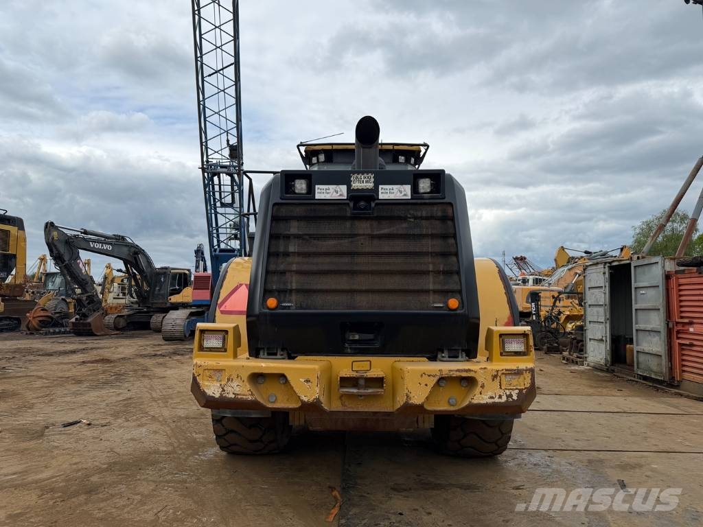 CAT 966 K Incarcator pe pneuri