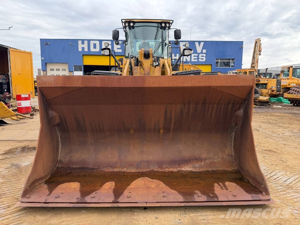 CAT 966 K Incarcator pe pneuri