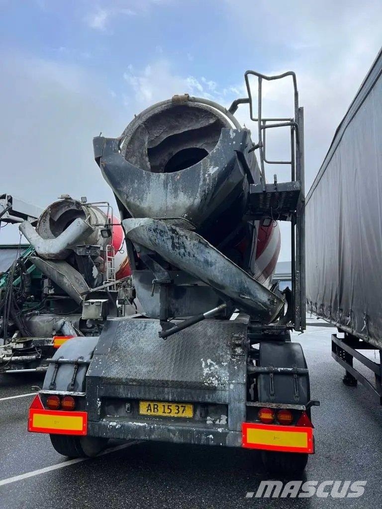 Kel-Berg concrete trailer Otros semirremolques