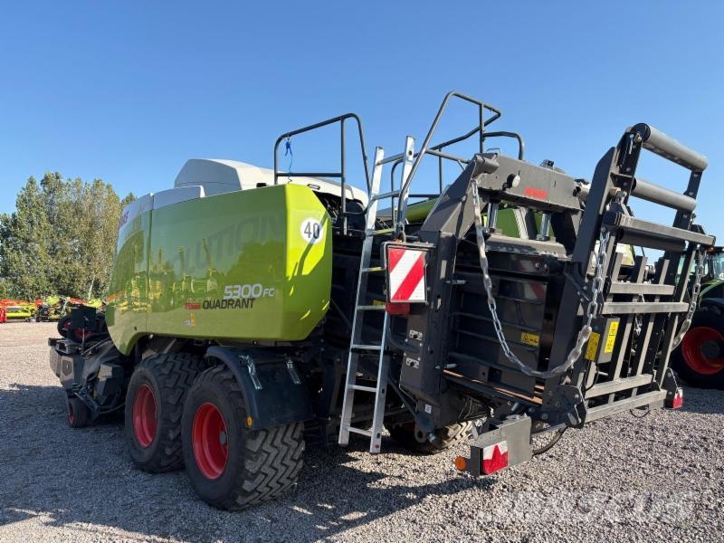 CLAAS QUADRANT 5300 FC T+ST 각형 곤포기