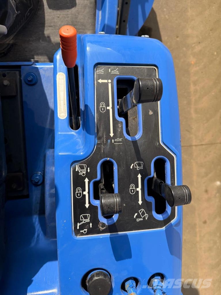 Iseki SF450/SBC1300F Самохідні газонокосарки