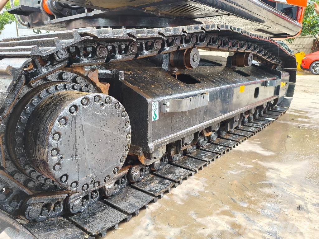 Hitachi ZX 360 Εκσκαφείς με ερπύστριες