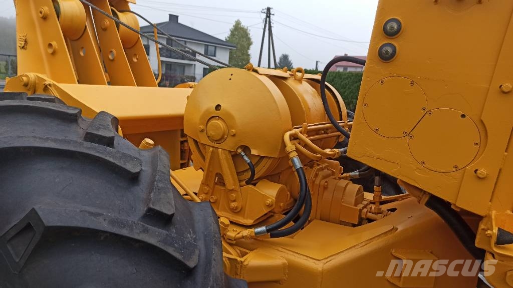 LKT 81 TURBO Vonszolók