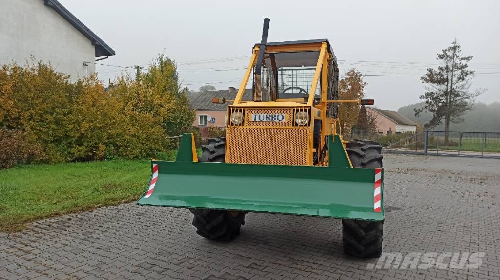 LKT 81 TURBO Vonszolók