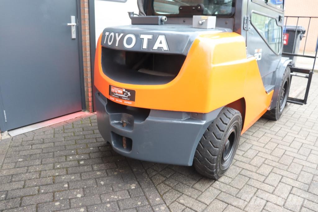 Toyota 02-8FDF30 02-8FDF30 Другие складские механизмы