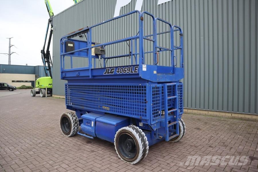 JLG 3369LE Electric, 12m Working Height, 450kg Capacit Saksilavat
