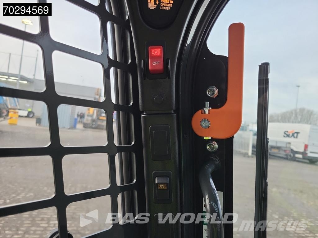 Bobcat S510 A/C - Cabin Skid steer loaders
